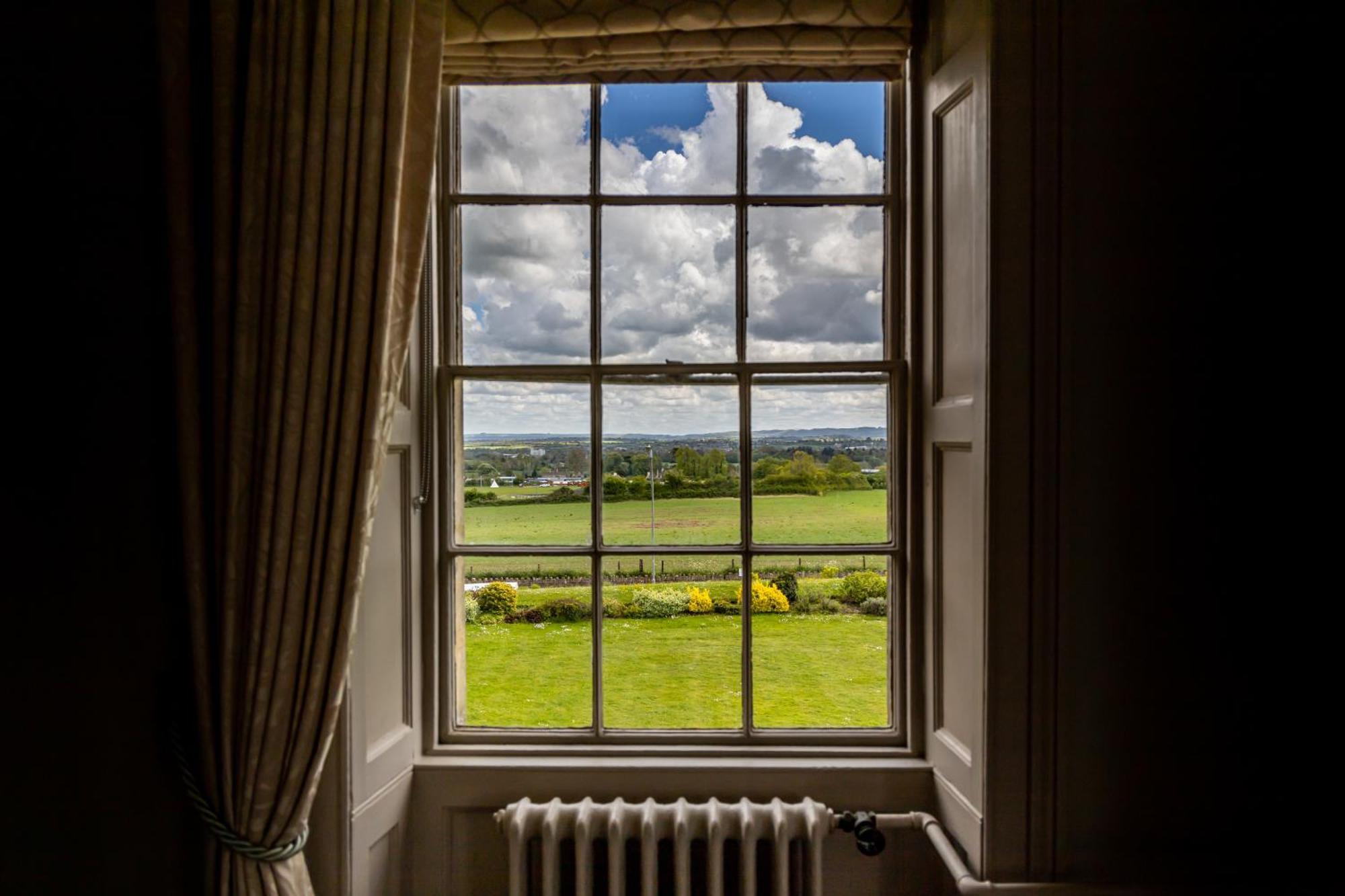 Leigh Park Country House Hotel & Vineyard, BW Signature Collection Брадфорд на Аэвен Экстерьер фото